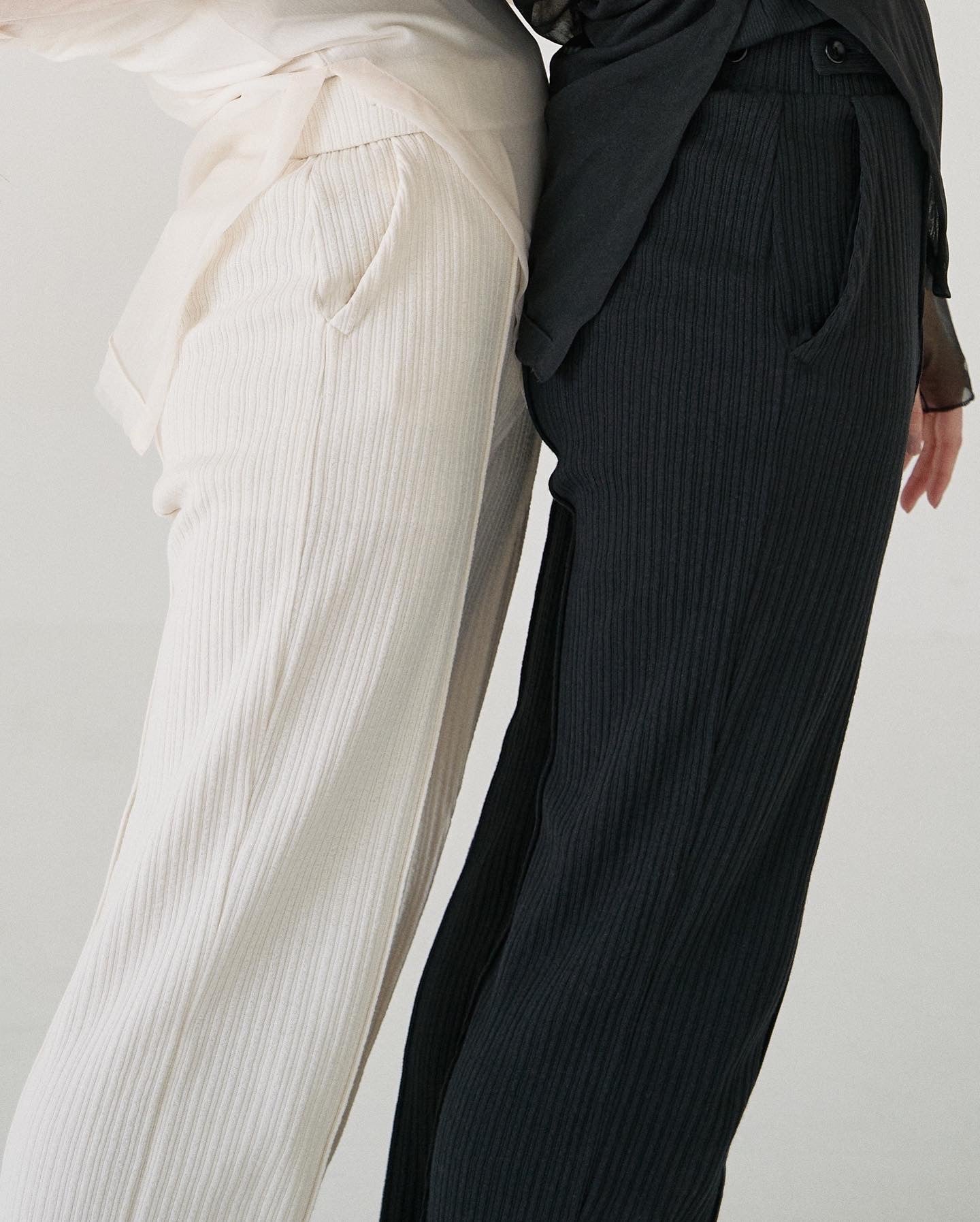 Soft Fit Rib Pants - OFF WHITE